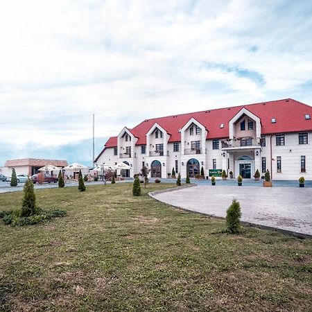 The Frontier Hotel Siret Εξωτερικό φωτογραφία