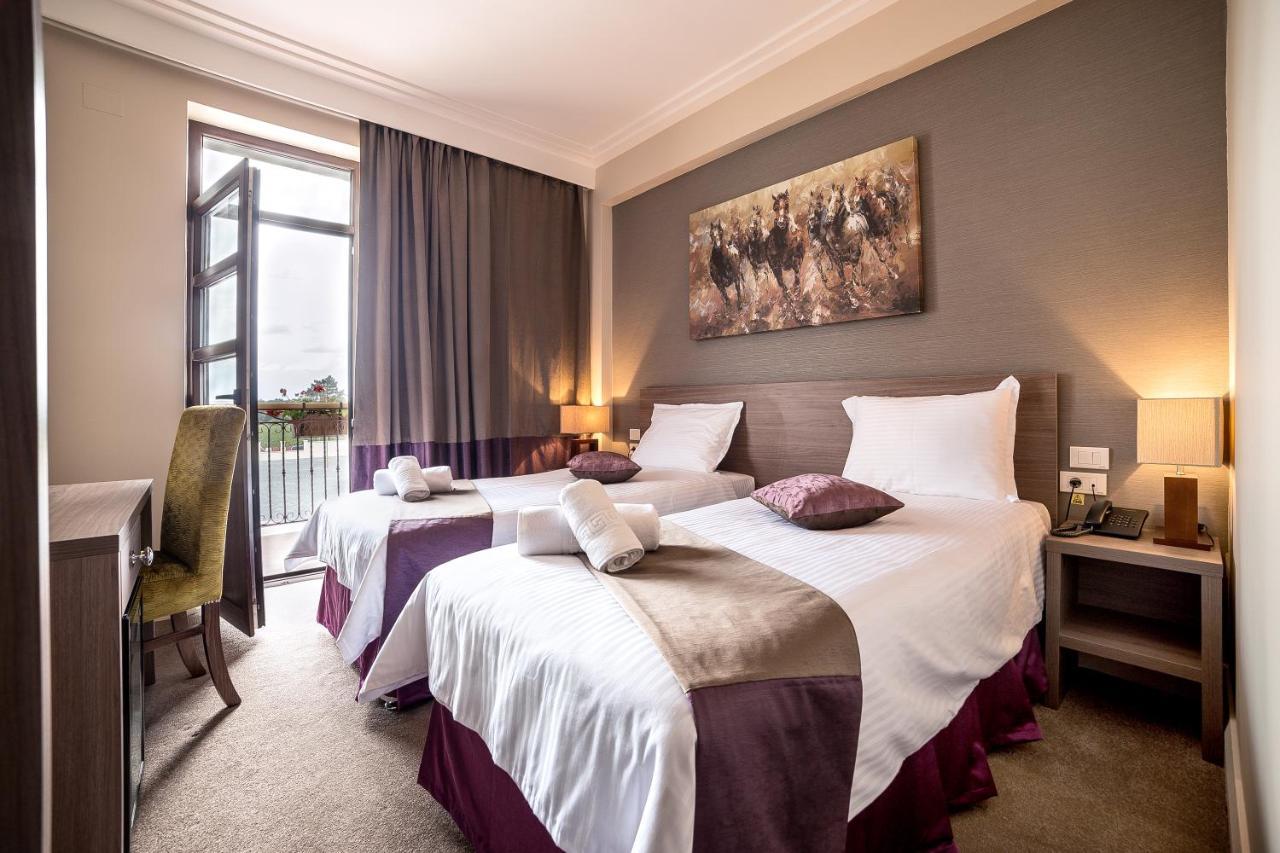 The Frontier Hotel Siret Εξωτερικό φωτογραφία